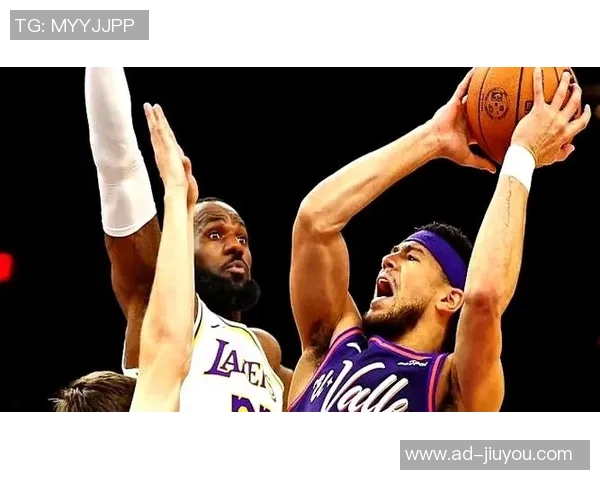 卧龙凤雏组合再现赛场风采美媒调侃艾顿与布朗尼的精彩对决 卧龙凤雏组合再现赛场风采美媒调侃艾顿与布朗尼的精彩对决