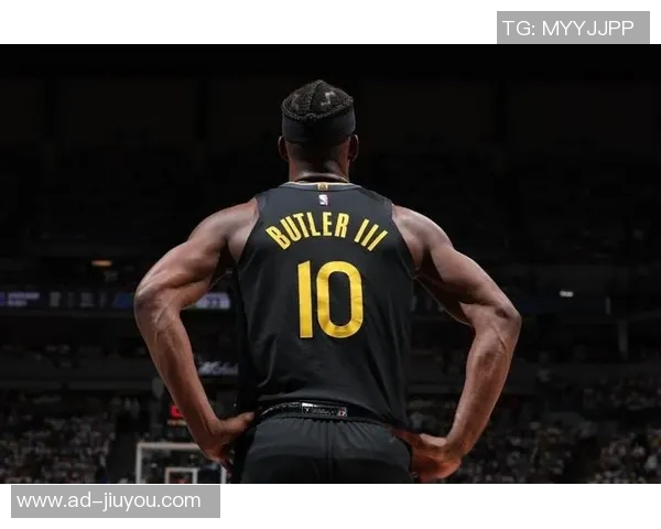 希尔德底角三分失手巴特勒无奈甩手表示不满