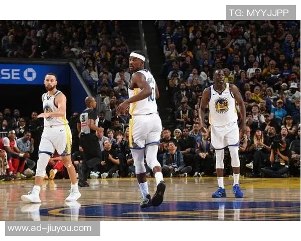 勇士与魔术首发阵容解析巴特勒库里领衔对决精彩瞬间回顾