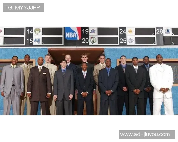 2007年选秀盛况回顾四位球星至今仍在NBA赛场上拼搏 2007年选秀盛况回顾四位球星至今仍在NBA赛场上拼搏