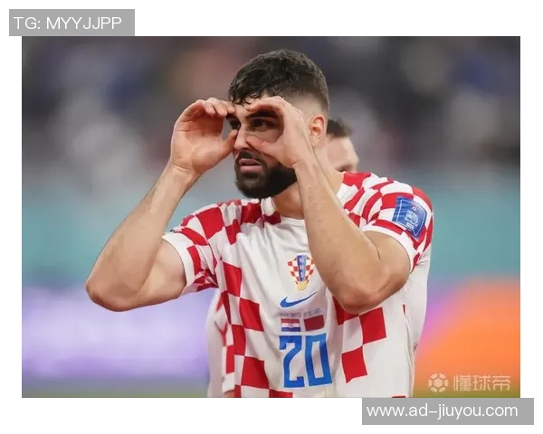 曼城欧冠客战海报发布格瓦迪奥尔独自亮相引关注